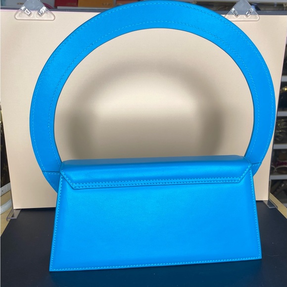 Jacquemus Le Grand Rond LARGE ROUND Blue Leather NWT Authentic - Picture 6 of 16